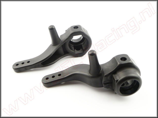 FG 68270, Kunststof Fusee Voor-as (Links/Rechts)(4WD) 2st.